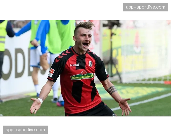 专访弗赖堡主帅施特赖希：谈小球会的生存之道与青训哲学