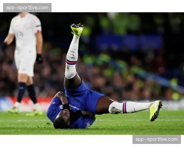 英足总宣布试行新规:脑震荡临时换人名额将永久化 英足总宣布试行新规:脑震荡临时换人名额将永久化